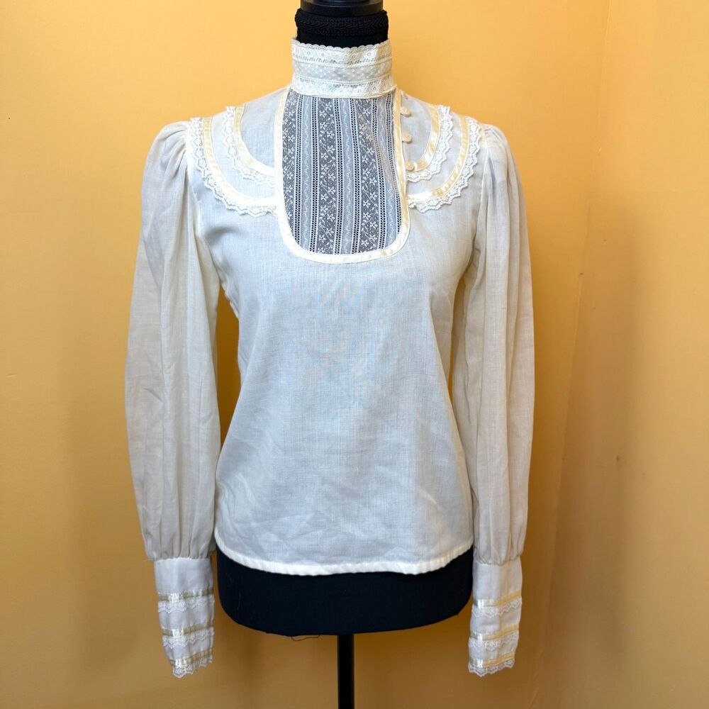 Vintage 70s Gunne Sax Gunnies White Lace Blouse Victorian Edwardian Prairie